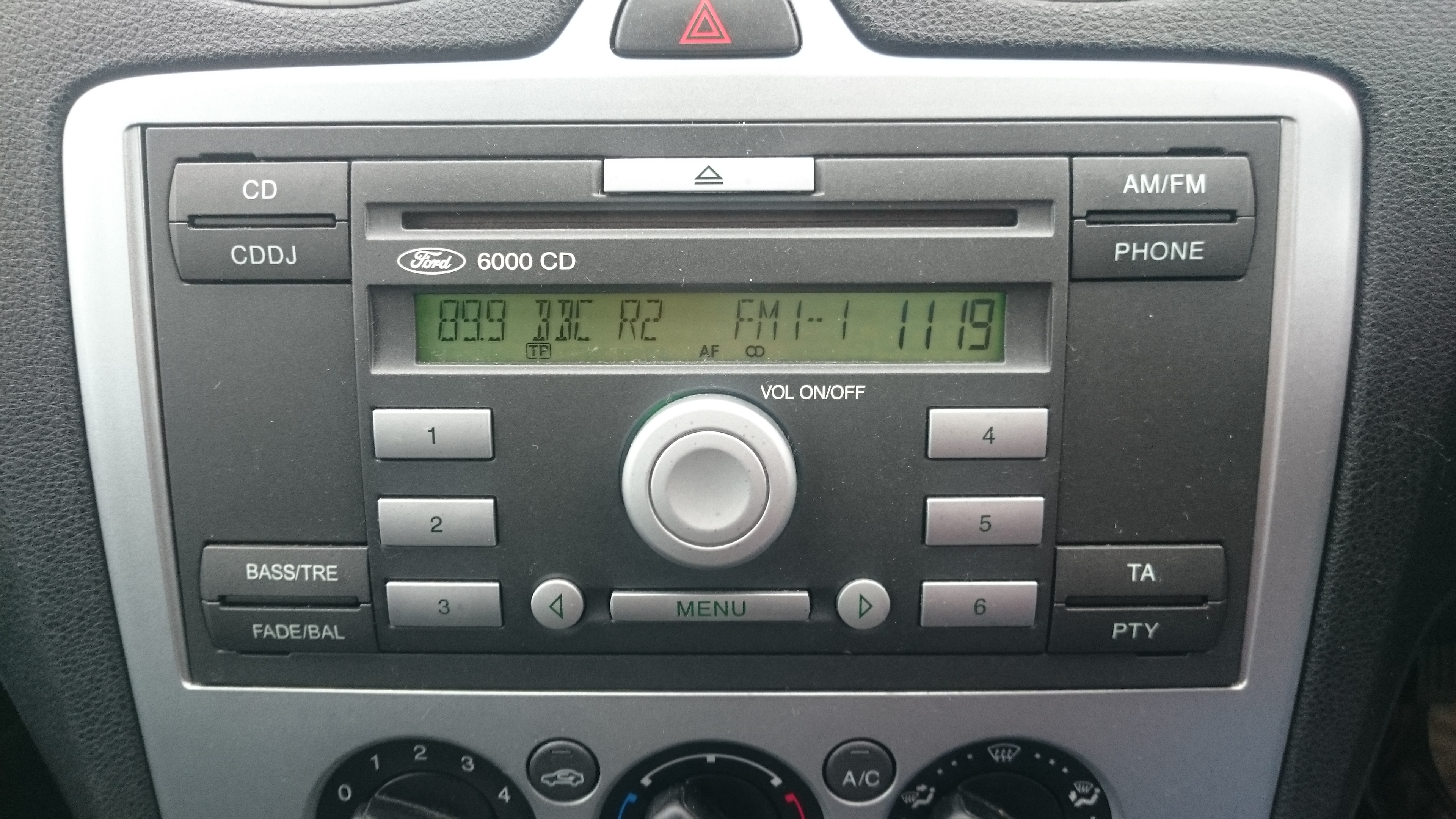 Ford cd 6000 aux