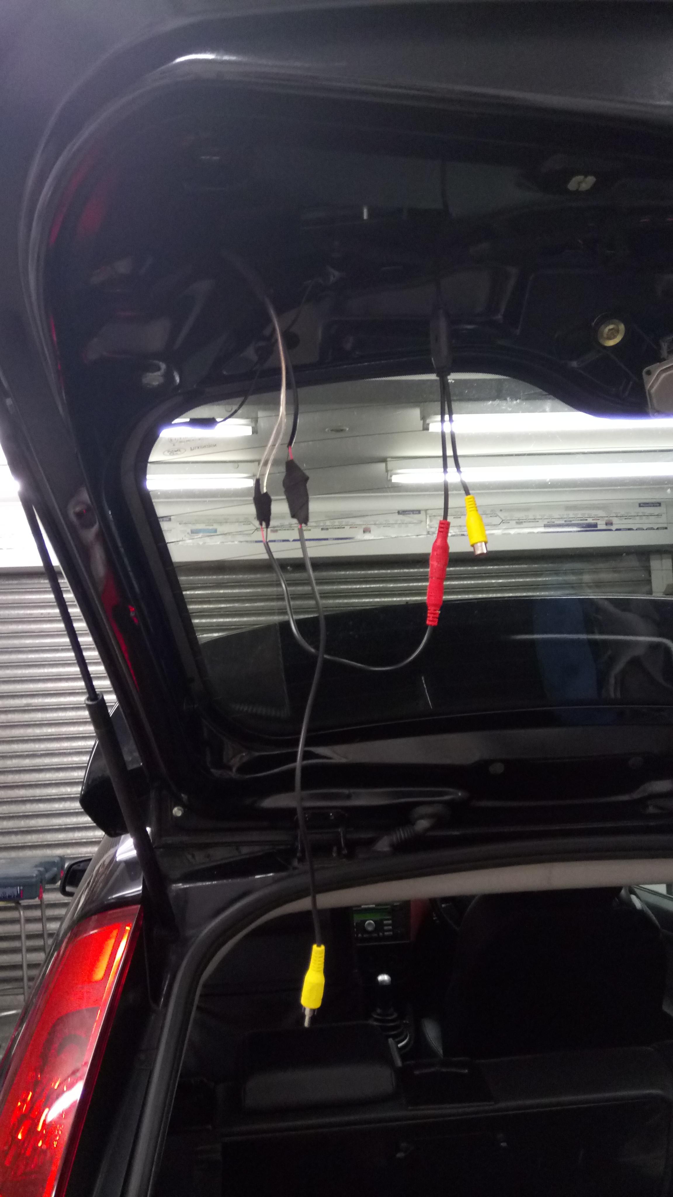 Diy Guide To Fitting Reverse Camera And Screen - Ford Fiesta Guides ...