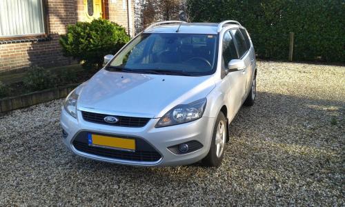 1064299440_FordFocus(1).thumb.jpg.a544624f82639b32b09bf0f61402dbc2.jpg